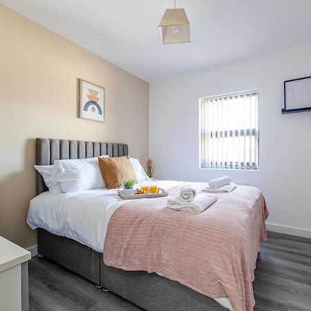 Top Floor Apartment With Private Balcony In Stockport Centre By Hass Haus Dış mekan fotoğraf