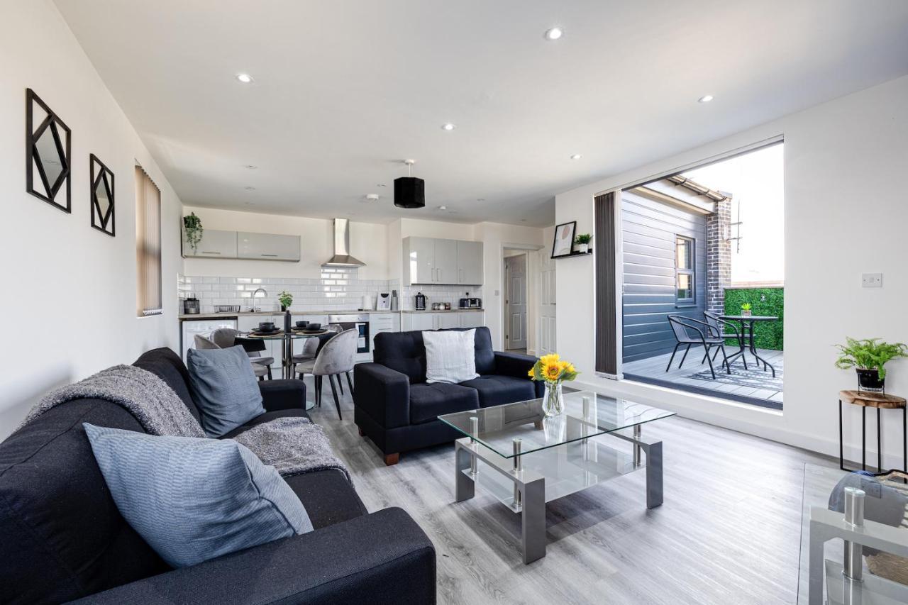 Top Floor Apartment With Private Balcony In Stockport Centre By Hass Haus Dış mekan fotoğraf
