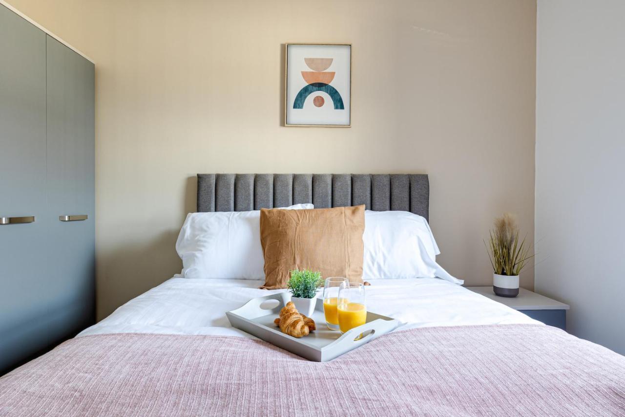 Top Floor Apartment With Private Balcony In Stockport Centre By Hass Haus Dış mekan fotoğraf